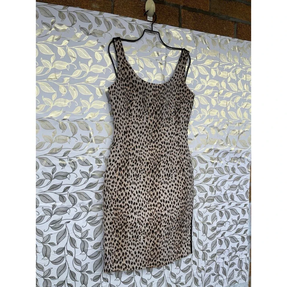 DVF Diane von Furstenberg Leopard Print Mini Dress | Mob Wife Aesthetic Size 6 |